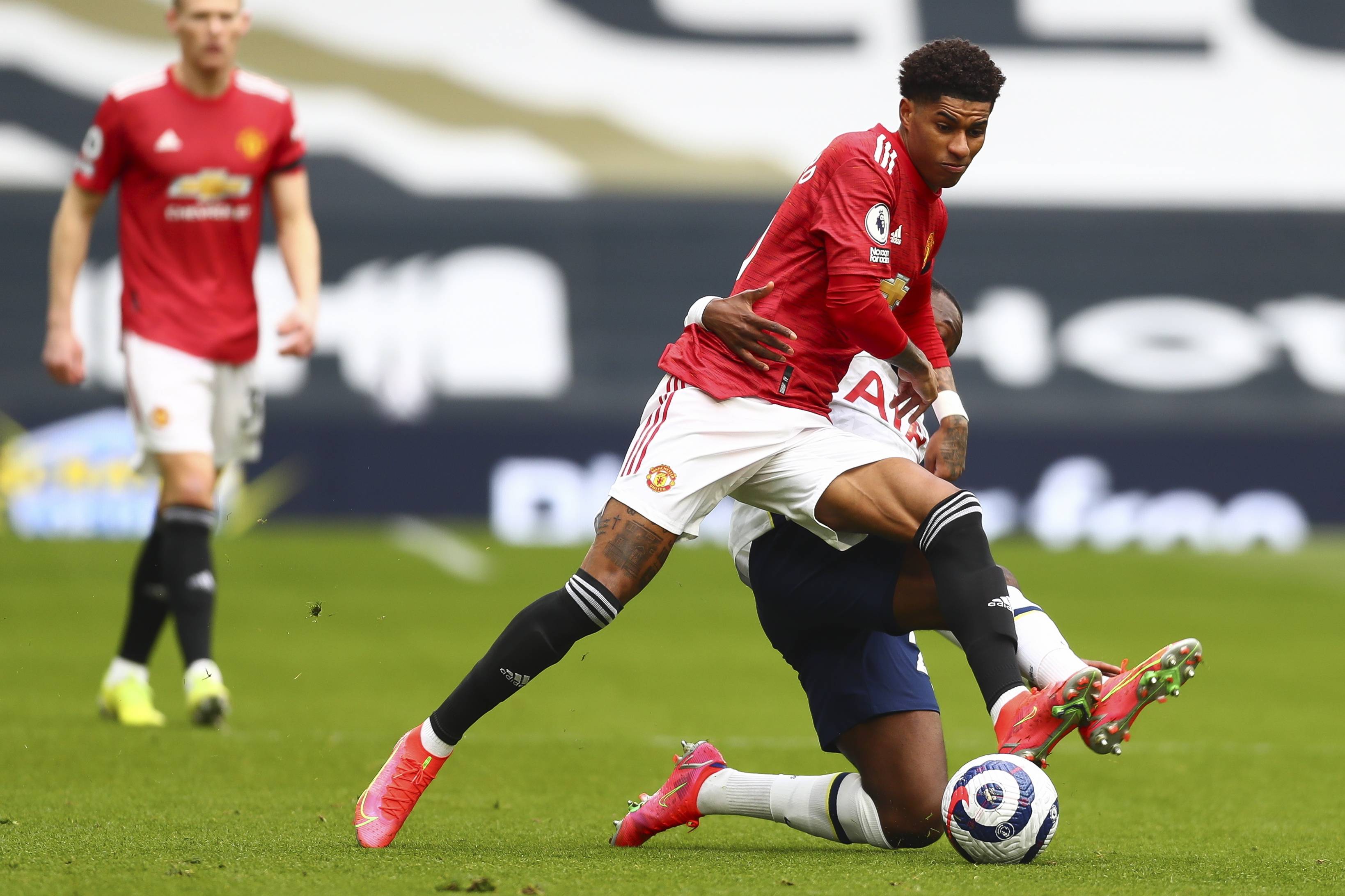 他的到来还 他的到来还